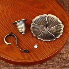 1个欧式装饰烛台，适用于别墅/家居装饰、万圣节、恐怖主题、秋季、节日、冬季、周年纪念、房间装饰、情人节蜡烛、节日庆典、欧洲教堂蜡烛、家居和别墅工艺品、复古蜡烛以及烛光晚餐氛围蜡烛。 - 彩色 - 查看 10