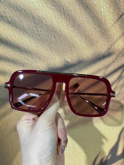 1 par de gafas de mujer con montura grande y color champán, nuevos accesorios de moda a juego, exclusivos para playa y viajes al aire libre