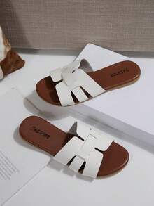 女士平底凉鞋，新款夏季白色百搭舒适时尚旅行度假沙滩居家拖鞋