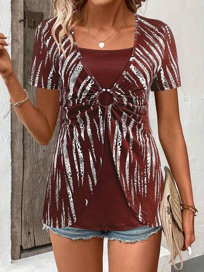 加大码斑马纹二合一褶皱领装饰短袖上衣，适合度假休闲夏季穿着