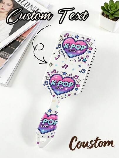 Peine con cojín de aire personalizado, peine de estilo coreano personalizado, se puede personalizar con nombre y foto, decorado con ilustraciones coreanas de colores, cumple perfectamente con las necesidades de las mujeres, un excelente regalo para fans de K-Pop, adecuado para ella, mejor amiga, pareja, novia, hija, esposa, madre, abuela, colega, también un regalo perfecto para mujeres, esposa, madre, hija en aniversario, Navidad, cumpleaños, Día de San Valentín, que muestra un gusto de estilo de vida elegante.