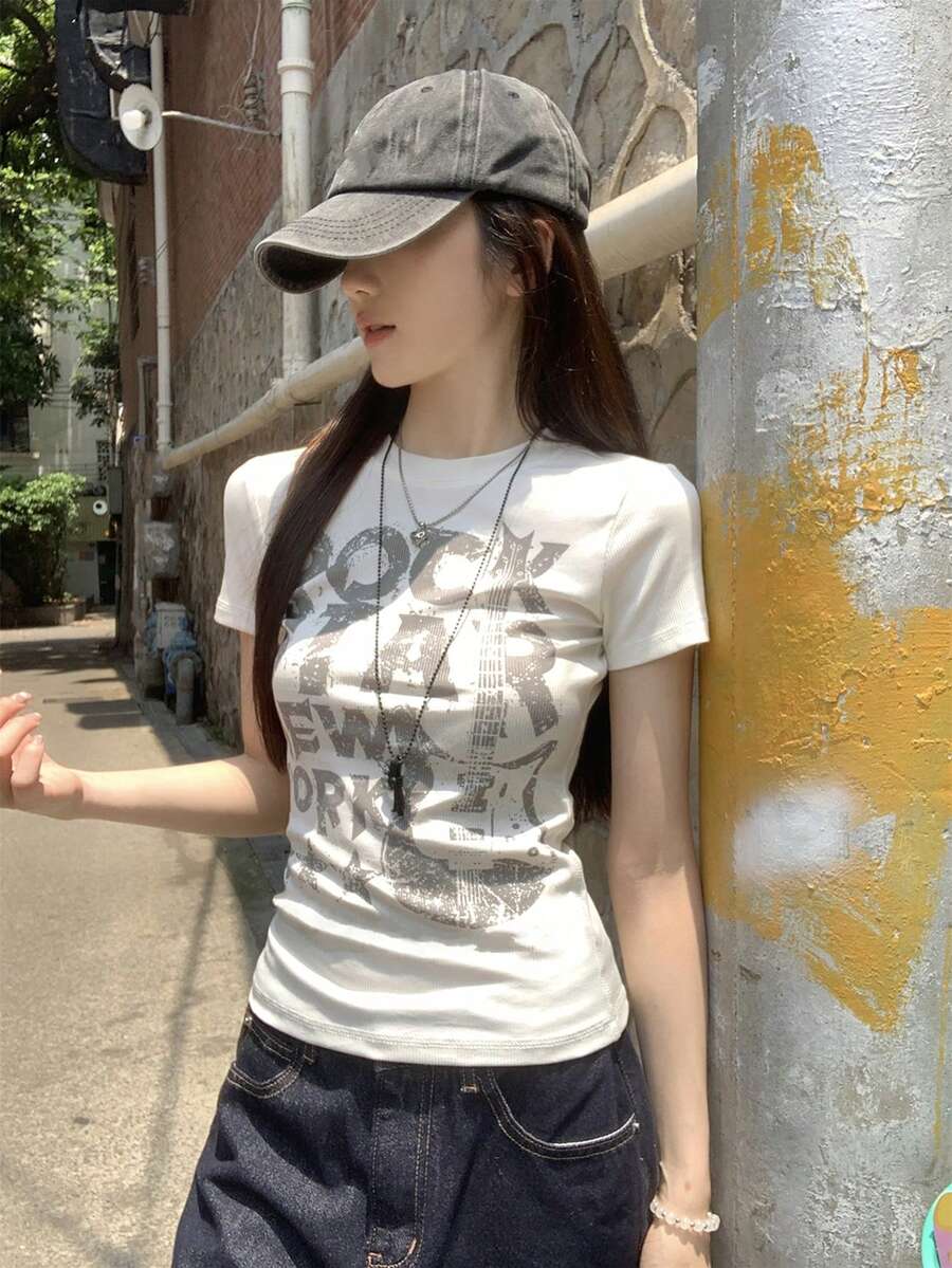 女款夏季美式印花修身短袖T恤 白色休閒上衣 - 白色 - 查看 1