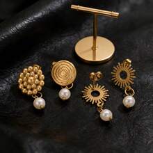 6-Piece Set Of 304 Stainless Steel 18K Gold-Plated Round Embossed Devil's Eye Polished Stud Earring Findings Women's Stainless Steel Jewelry Stud Earrings DIY Jewelry Accessories Stud Earrings