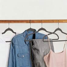 Super Strong Load-Bearing Velvet Coat Hangers, 10 Heavy-Duty Hangers Per Bag, 360° Rotating Silver Hooks, Easily Hang Coats, Exquisite And Stylish Appearance, Practical And Beautiful, Easy To Carry, Suitable For Retail Store Decoration, Room Decoration, Wardrobe Storage, Saving Space - Xám - Xem 3