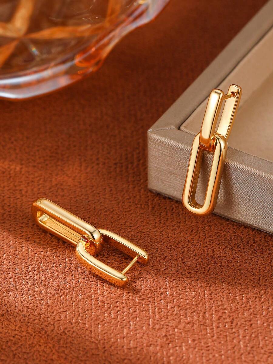 1 Pair Women's Fashion Square Earrings, Elegant Minimalist Style Classic Jewelry, Fashion Item, Gift For Friends And Family On Birthday, Holiday, Memento And Daily Wear, Packaged In Velvet Bag - Gold - View 1