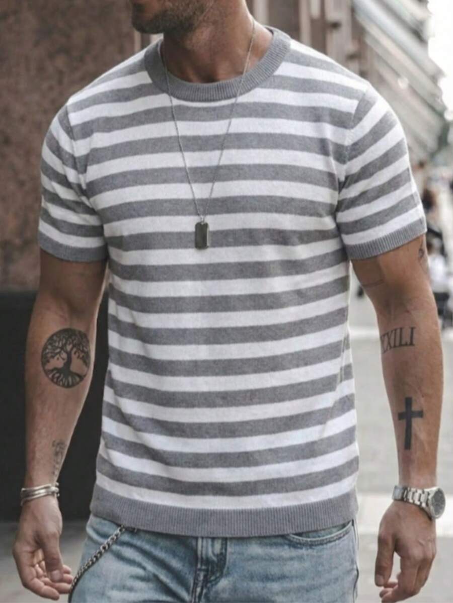 Men's Loose Casual Street Style Round Neck Short Sleeve Knit Sweater, Retro Business Casual, Spring/Summer - Grey - View 1