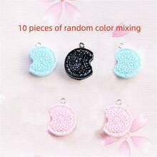 10/20 piezas Colgantes a la moda de galletas y postres, dijes de resina simulados de aperitivos, aptos para hacer joyas DIY
