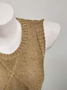 女士时尚无袖针织上衣，圆领，不对称下摆设计 - 金色 - 查看 3