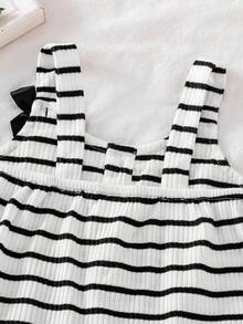 2 Stück Baby Mädchen gestreiftes Schleifendekor Top und schwarze Spitzenbesatz Shorts Set, Frühling/Sommer - Schwarz und Weiss - Übersicht 6