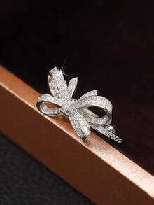 1pc Elegant Cubic Zirconia Ring, Suitable As Valentine's Day Gift, Wedding Gift, Engagement Gift, Anniversary Gift Or Party Jewelry For Women - Silver - View 5