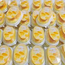 1pc Half Cooked Cheese In A Small Box, Slow Rebound, Kneading, And Stress Relieving. Sugar Squishy Birthday Gift - Perfect Gift - Gift