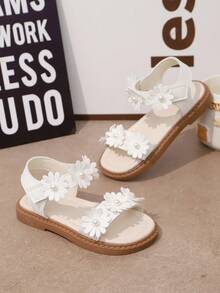 1 Pair Summer Floral Print Flat Sandals, Elegant White Flower Design With Pearl Decor, Hook And Loop Closure For Easy Wear, Suitable For Girls, Beach & Holiday Wear - Beige - View 7