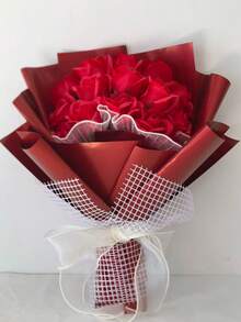 15支优雅混色玫瑰花束，包含红色、粉色、紫色和蓝色。情人节送给女友或爱人的完美礼物。手工芬芳的玫瑰象征着永恒的爱，永不凋零的浪漫誓言。奢华花束，生日、周年纪念日、七夕节和情人节的理想惊喜之选。 - 彩色 - 查看 7