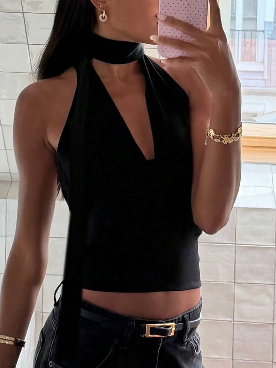 Áo hai dây croptop thời trang dành cho nữ, cổ chữ V sâu, thiết kế không tay, dây buộc điều chỉnh được phía sau. - màu đen - Xem 1