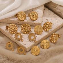 6-Piece Set Of 304 Stainless Steel 18K Gold-Plated Round Embossed Devil's Eye Polished Stud Earring Findings Women's Stainless Steel Jewelry Stud Earrings DIY Jewelry Accessories Stud Earrings