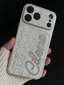 [Customized] Personalized Customized Letters Name Bling Glitter Rhinestone Snake Scale Pattern Faux Leather Phone Case Compatible With IPhone 17 Pro Max 17 16 15 14 13 Pro Max Shockproof Protective Cover - White - View 23