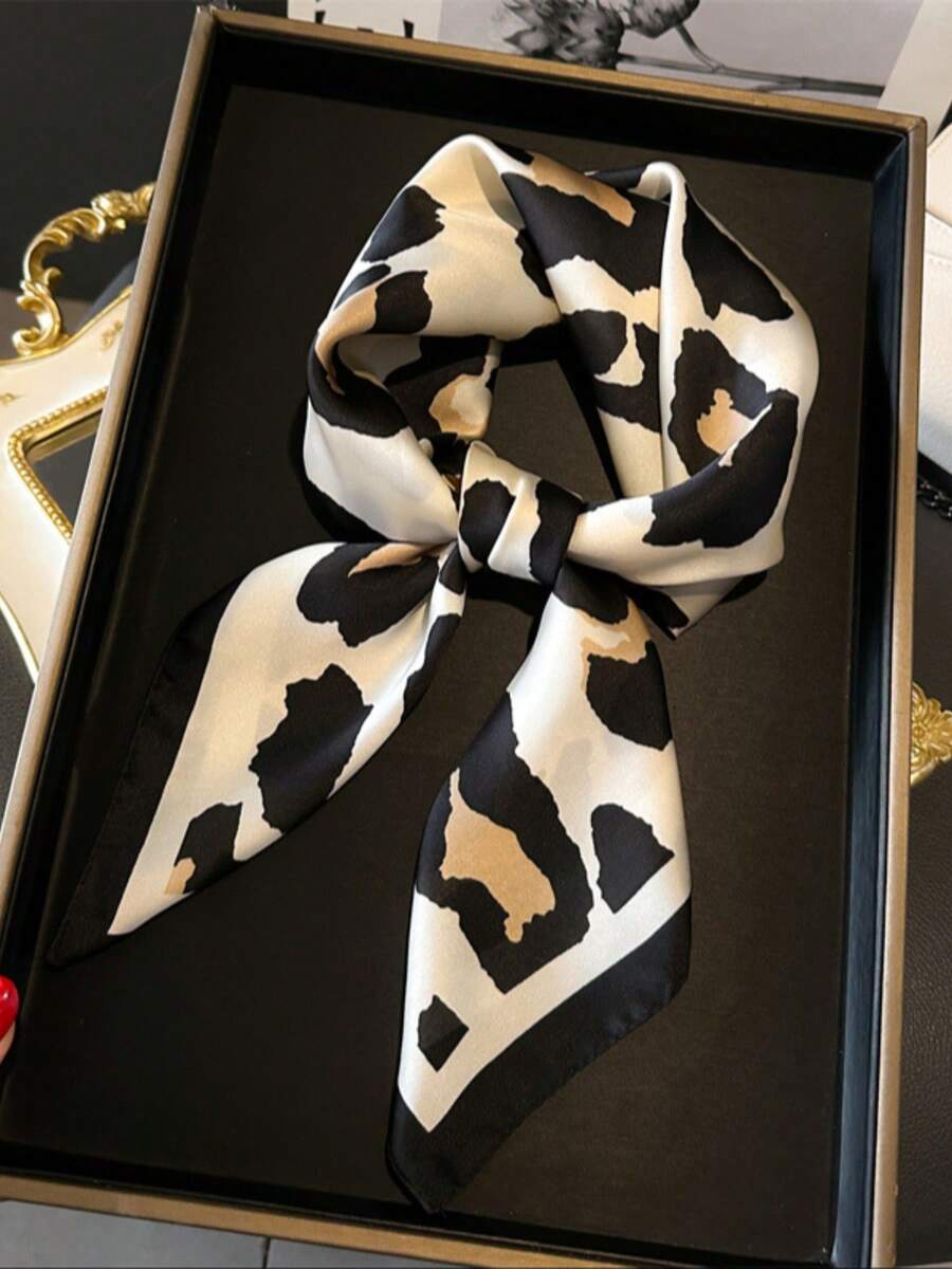1pc Fashion Leopard Print Scarf, Lightweight Silk-Like Neck Scarf For Women, Spring/Autumn - Item 5 - View 1