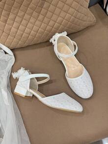 白色中跟鞋，亮面蕾丝复合材料，蝴蝶结珍珠设计，适合节日盛会、时装秀、公主鞋、婚礼派对等场合。 - 白色 - 查看 15