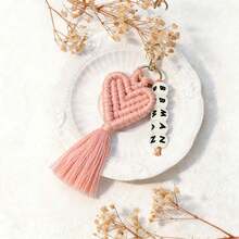 1 Stück personalisierter gewebter herzförmiger Namensanhänger, personalisierter Namensanhänger, herzförmiger Schlüsselanhänger, Brautjungferngeschenk, Hochzeitsparty Gastgeschenk, Valentinstag Geschenk - Gewebter Schlüsselanhänger - Übersicht 63