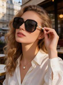 女士时尚眼镜 - 黑色 - 查看 1