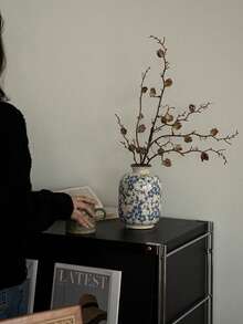 1个大型蓝白复古陶瓷花瓶 - 中式花卉圆形花瓶，适合乡村风格装饰，7.7英寸花瓶，适合千禧一代办公室中心摆件、书架桌面装饰 - 中国瓷器花瓶 - 彩色 - 查看 3