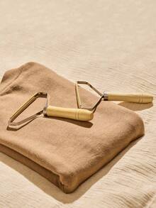 1pc Portable Manual Hair Removal Tool - Double-Sided Fabric Hair Shaver, Suitable For Sweaters, Coats And Pet Hair | Wooden Handle | Suitable For Sofas, Bedrooms, Living Rooms, Cars And Clothes. - Multicolor - View 5