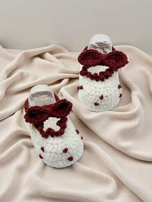 1双手工钩编婴儿鞋，白色，带蝴蝶结，玛丽珍款式 - 酒紅色 - 查看 5