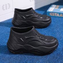 Waterproof Anti-Slip Soft Bottom Chef Shoes, Fashionable Comfortable Catering Shoes - Black - View 3