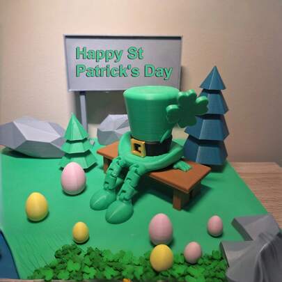 1pc St. Patrick's Day Hat With Four-Leaf Clover Figurine Decor, St. Patrick's Hat With Lucky Four-Leaf Clover, Irish Lucky Blessing Gift, St. Patrick's Day Holiday Gift, Home Decor Ornament