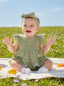 Baby Girls Summer Clothing Set Fashionable Cute Solid Color Flying Sleeve Smocked Tops With Shorts 2Pcs Outfit - Army Green - View 4