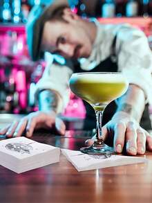 20张/包 迪斯科派对鸡尾酒餐巾纸，时尚一次性70、80、90年代派对用品，迪斯科鸡尾酒餐巾纸，适用于订婚、生日、毕业典礼、婴儿派对、情人节等场合（黑色） - 彩色 - 查看 5