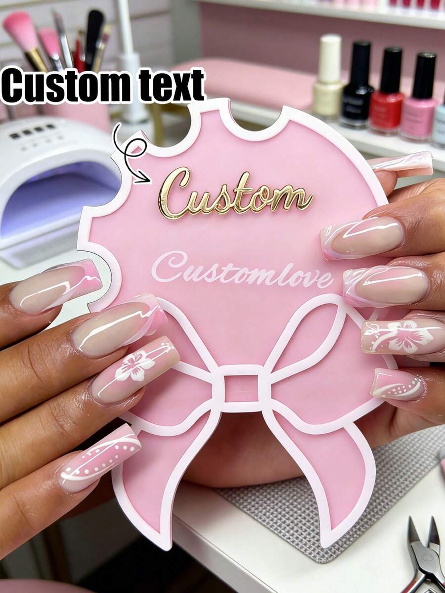 Dịch vụ thiết kế móng theo yêu cầu, quảng cáo tiệm làm đẹp, dụng cụ làm móng nghệ thuật, logo doanh nghiệp, quà tặng cho thợ làm móng, ảnh móng trên mạng xã hội, dụng cụ làm móng, quà tặng ngày Valentine