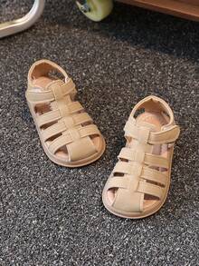 1 Pair Kids Closed Toe Sandals With PU Uppers, Anti-Slip Outsole And Hook And Loop Closure - Camel - View 12