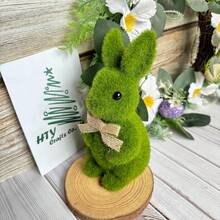 1个园艺兔摆件，春季/复活节装饰，经典植绒园艺兔摆件，高17厘米（6.6英寸），绿色复活节兔子雕像，户外苔藓兔子雕像，节日花园庭院家居派对装饰