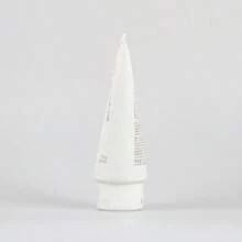 Innisfree Volcanic Pore Cleansing Salicylic Acid Facial Wash - 150g - View 3