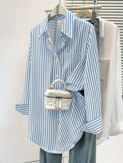 大码女式休闲基础款条纹尖领长袖衬衫，带纽扣口袋，适合日常办公穿着，秋冬春季皆宜。