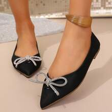Plus Size Women's Fashion Casual Comfortable Flat Slip-On Shoes - Black - View 2