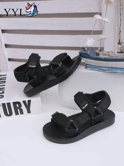 Moderna nätmaterial gröna snygga sommarskor för pojkar med mjuk botten, flickors kardborreband i enfärgade sportsandaler, lätta, halkfria, slitstarka, lämpliga för vardagskläder