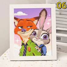 （正版授权）迪士尼疯狂动物城钻石画套装，含配件，手工DIY放松艺术装饰礼品，适合情人节、感恩节（包含画布、钻石、工具套装和白色塑料画框）