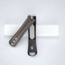 weixiang 1pc Premium Nail Clipper, Sparkling Crystal Embedded, High Carbon Steel & Quality Zinc Alloy Material, Sharp , Advanced Safety Nail Design, Stable & Non-Detachable, Ideal Gift Choice