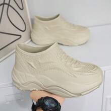 Waterproof Anti-Slip Soft Bottom Chef Shoes, Fashionable Comfortable Catering Shoes - Black - View 1