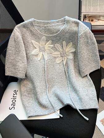 Top de Malha Elegante e Casual Feminina Nova para Primavera/Verão, Manga Curta, Floral 3D, Adequada para Uso Diário, Encontros, Trabalho