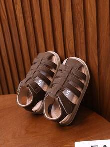 1pair Kids' Anti-Slip PU Strap Sandals With Hook And Loop Closure - Coffee Brown - View 8