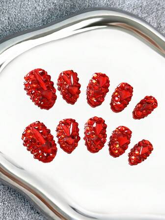 椭圆形手工按压式美甲，透明甲片，红色水钻，闪亮全覆盖3D设计 - 全覆盖DIY闪光人造指甲，适用于派对、户外、海滩、日常、节日、聚会、工作和特殊场合 - 10片/袋