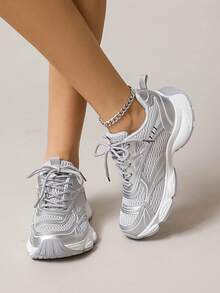 1 Pair Women's New Thick Sole Sneakers, All Season, Gray Mesh Flat Casual Shoes, Retro Lace-Up Fashion Round Toe Chunky Sneakers - Grey - View 3