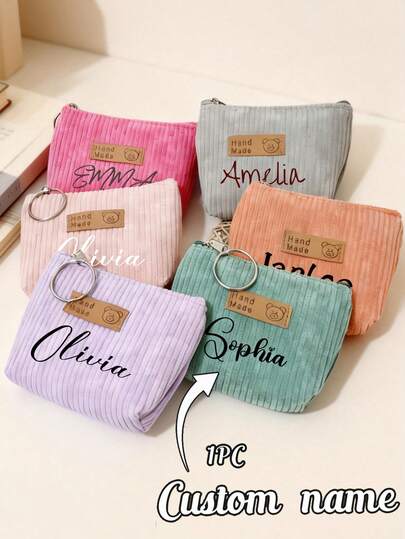 Porte-monnaie en velours côtelé personnalisé avec fermeture éclair pour femmes, sac de maquillage grande capacité, cadeau parfait pour demoiselle d'honneur ou enterrement de vie de jeune fille, sac de rangement pour femmes pouvant contenir des clés, câbles, pièces et bagues, sac de voyage pour maquillage, cadeau pour enterrement de vie de jeune fille, design élégant en écriture, artisanat de qualité