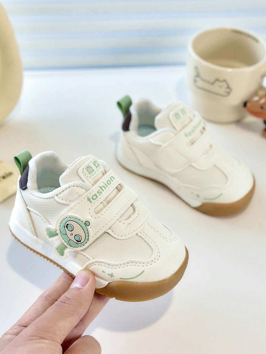 1双儿童运动鞋，新款春秋季女童鞋，男童鞋，防滑软底休闲鞋，幼儿鞋，鞋子