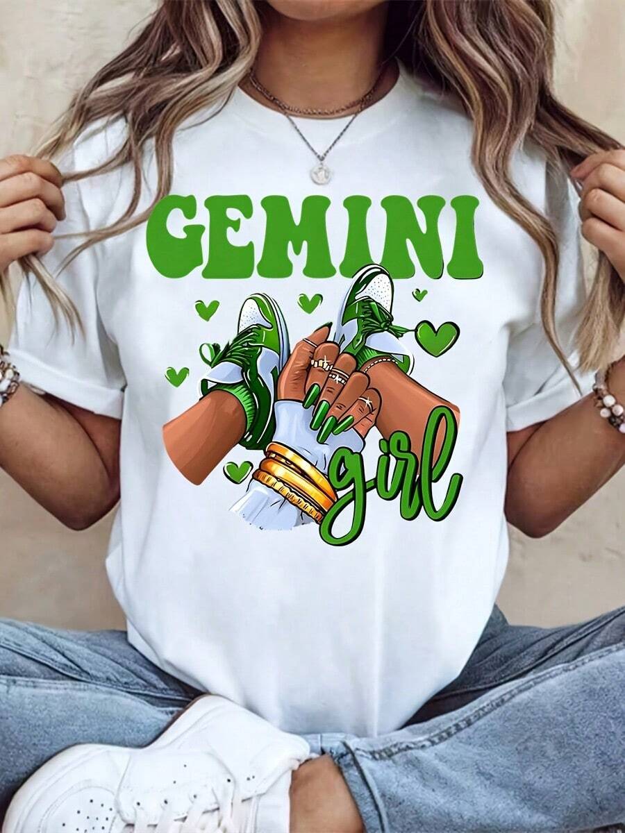 Women Round Neck T Shirt Gemini Girl With Green Sneakers And Hearts Print Short Sleeve Casual Summer Top For Everyday Wear - 白色 - 查看 1
