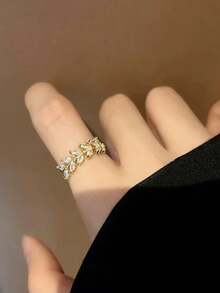 1pc Elegant Luxury Minimalist Exquisite High-End Leaf Design Zirconia Inlaid Copper Alloy Open Ring, Suitable For Women's Daily, Commute, Festival, Party, Casual Wear - Yellow Gold - View 4