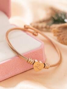 1 Vòng tay chữ cái đầu hình trái tim cho bé gái Vòng tay chữ cái đầu hình trái tim có thể điều chỉnh cho bé gái Vòng tay trang sức hình trái tim có thể điều chỉnh cho bé gái (Lưu ý: Do các lô sản xuất khác nhau, có thể có một số khác biệt về màu sắc) - Nhiều màu - Xem 15